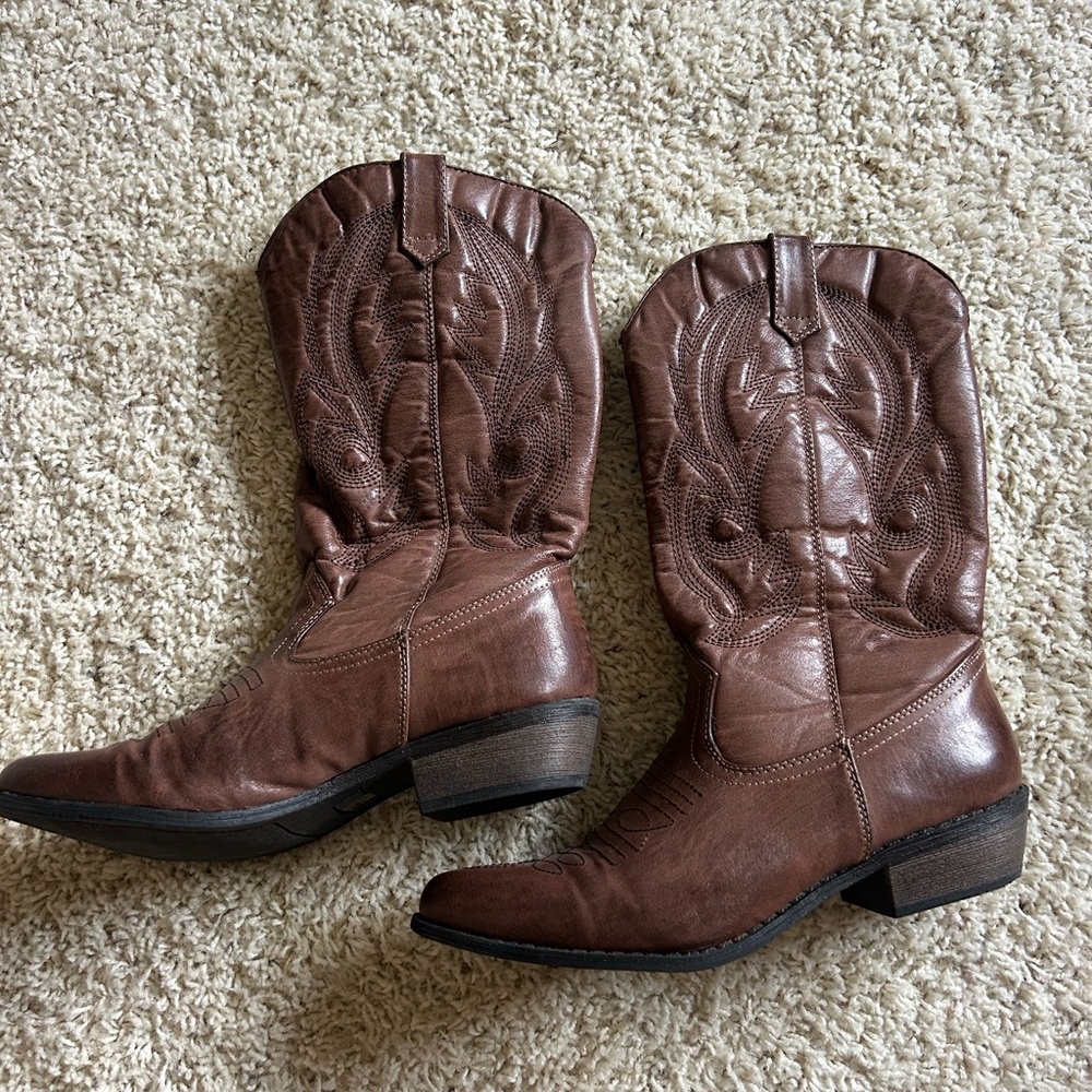 Coconuts by Matisse Gaucho Brown Cowboy Boots